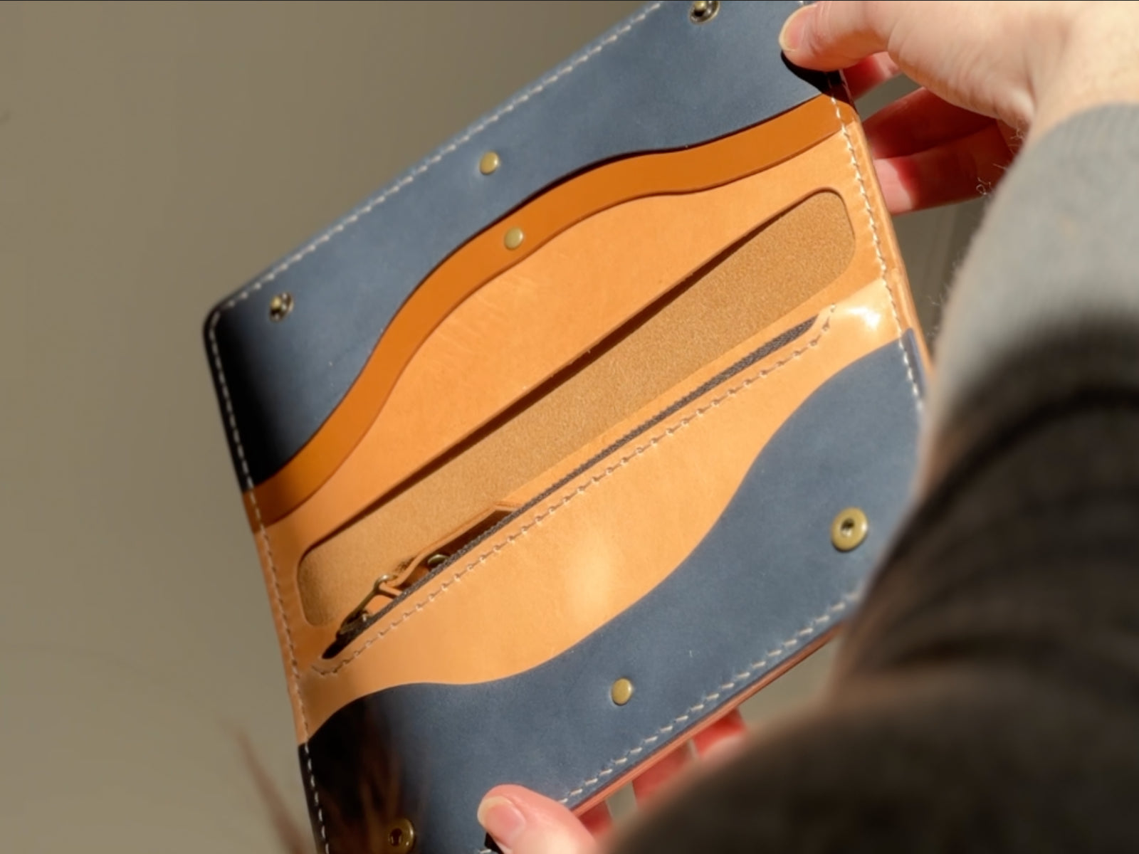 Build your own rosedale leather veg-tan wallet with navy, tan and russet pockets