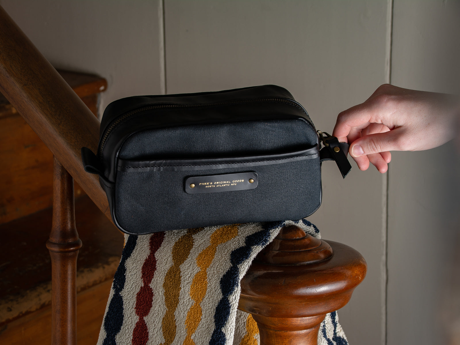 Dominion Dopp Kit