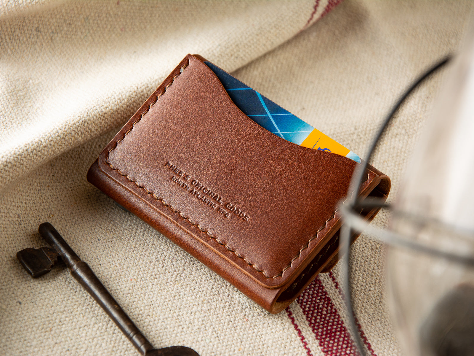 back of brown full-grain leather no. 11 coin wallet showing exterior card pocket