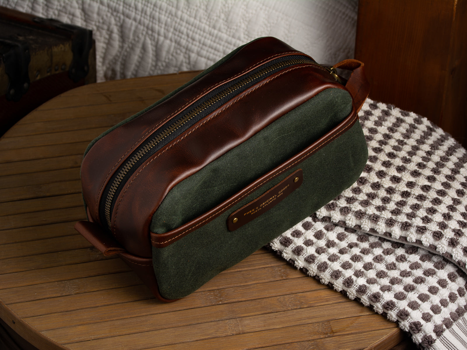 Dominion Dopp Kit